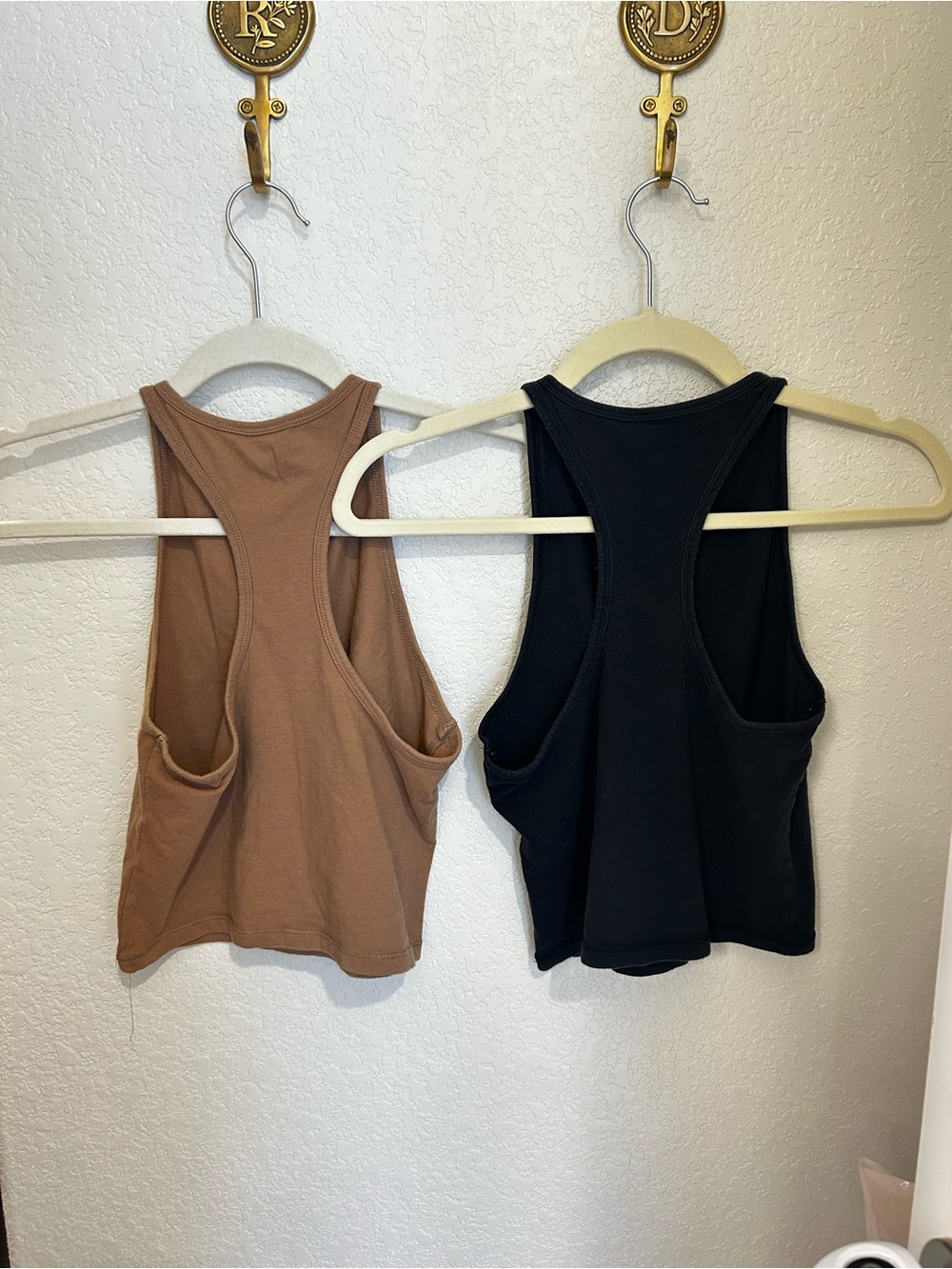 Bundle of 3 Abercrombie & Fitch Tank Tops - Black and Brown - Picture 4 of 8